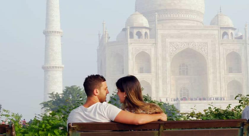agra   Honeymoon Tour Packages | call 9899567825 Avail 50% Off